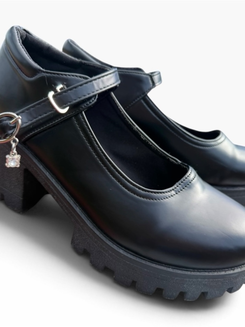 Vintage Black Mary Jane Chunky Heel Pumps